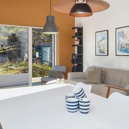 Сasa de vacaciones Four-bedroom Holiday In Romo 11